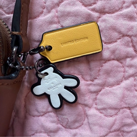 🌟COACH X Disney✨Limited Edition✨ Brown Crossbody Bag with Mickey Mouse Design - Picture 7 of 14